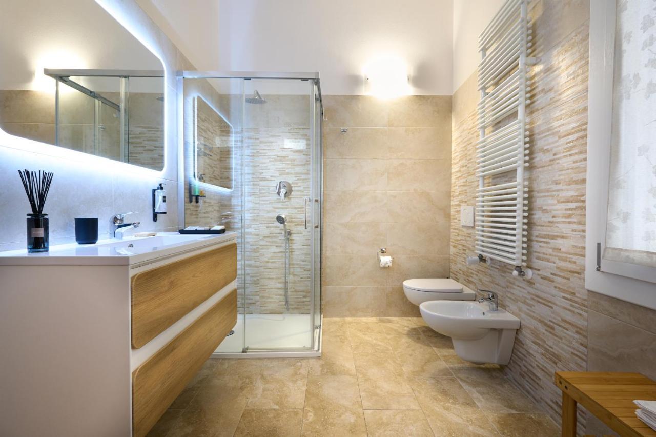 D'Azeglio 62 Luxury Rooms Bolonia Exterior foto
