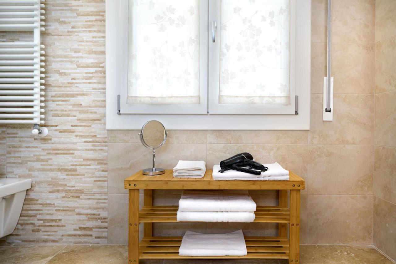 D'Azeglio 62 Luxury Rooms Bolonia Exterior foto